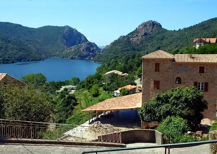 95m2 Au Calme A 25mn Ajaccio, Plages, Linge Inclus Parking Ok Apartman