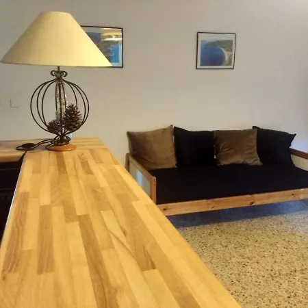 95m2 Au Calme A 25mn Ajaccio, Plages, Linge Inclus Parking Ok 아파트 *